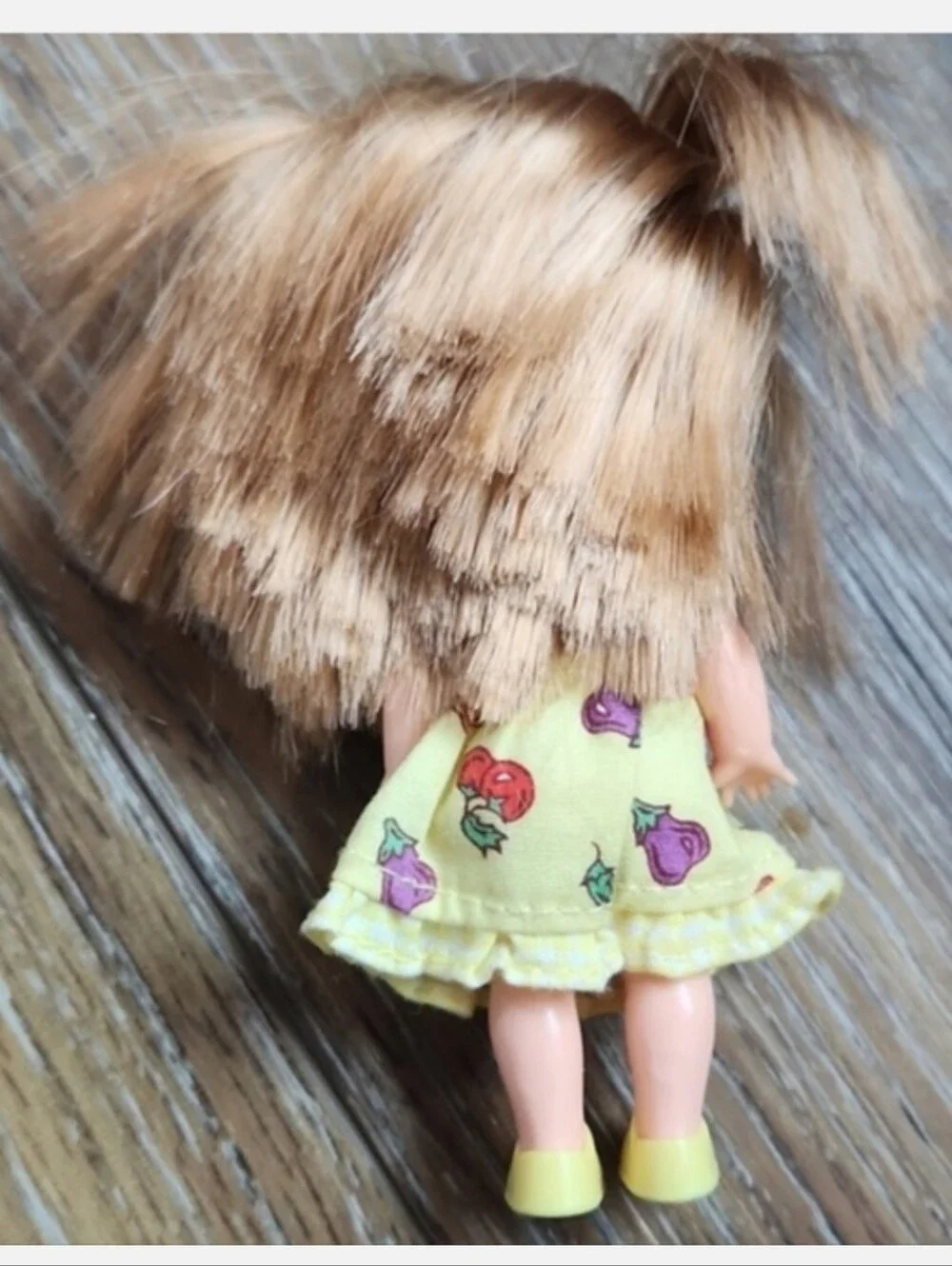 Vintage Gardening Melody Barbie Doll Yellow Dress